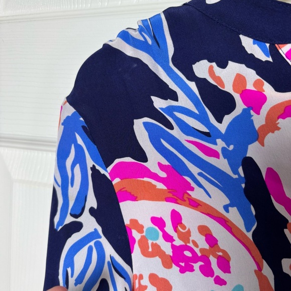 Lilly Pulitzer Alexandra Top Blouse Silk Women's Medium Blue Pink Resort Travel - Picture 9 of 12